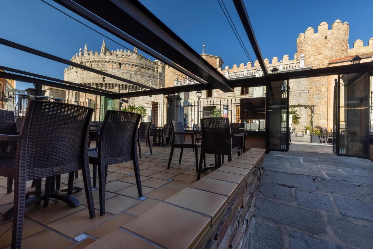 Hostal Restaurante Puerta Del Alcazar Ávila Ngoại thất bức ảnh