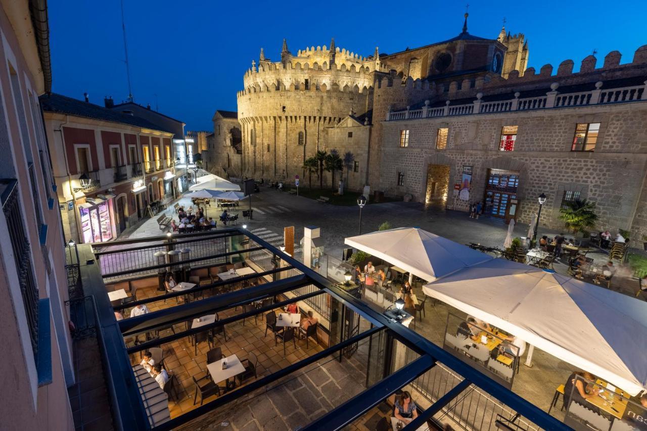 Hostal Restaurante Puerta Del Alcazar Ávila Ngoại thất bức ảnh