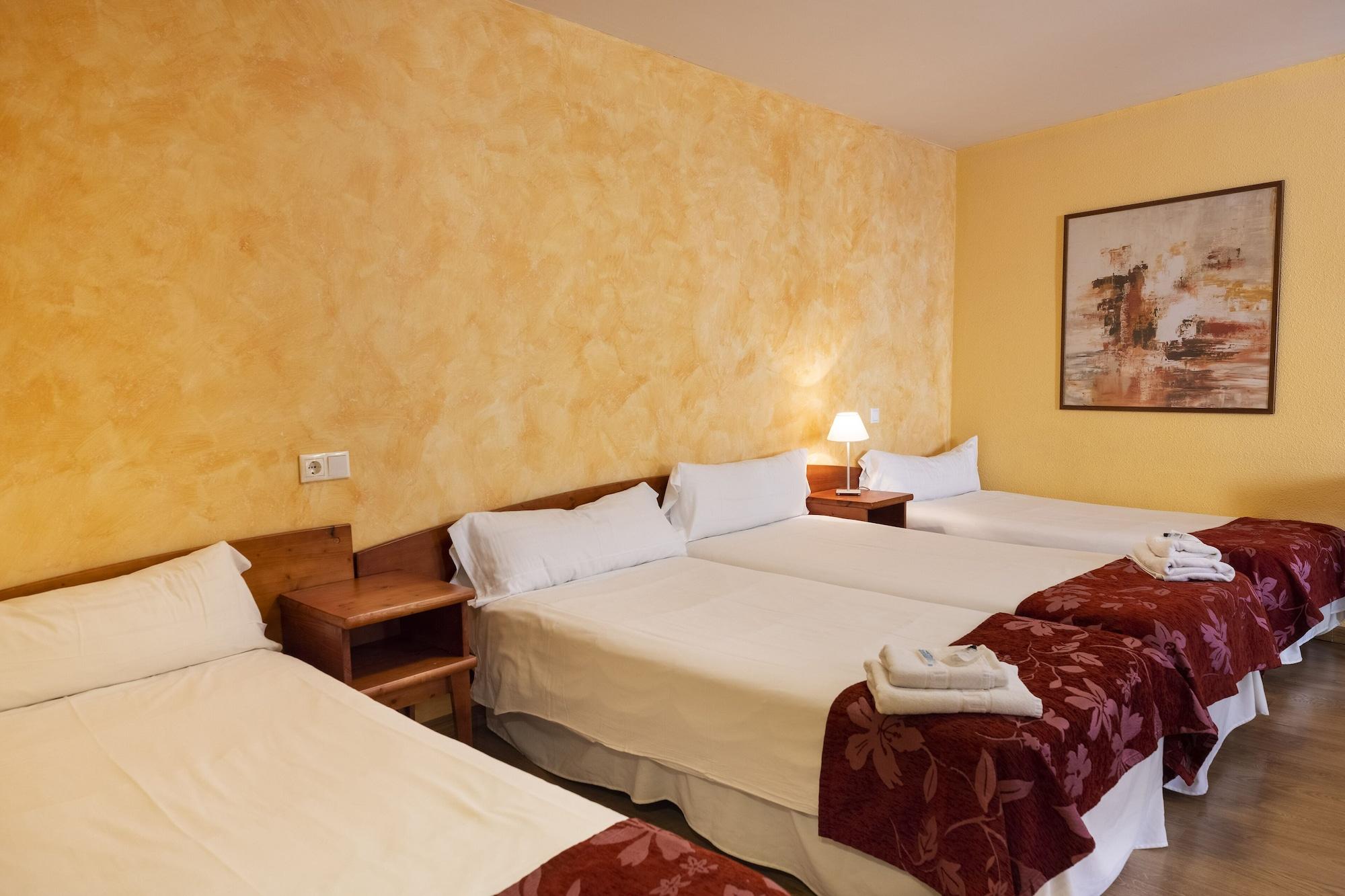 Hostal Restaurante Puerta Del Alcazar Ávila Ngoại thất bức ảnh