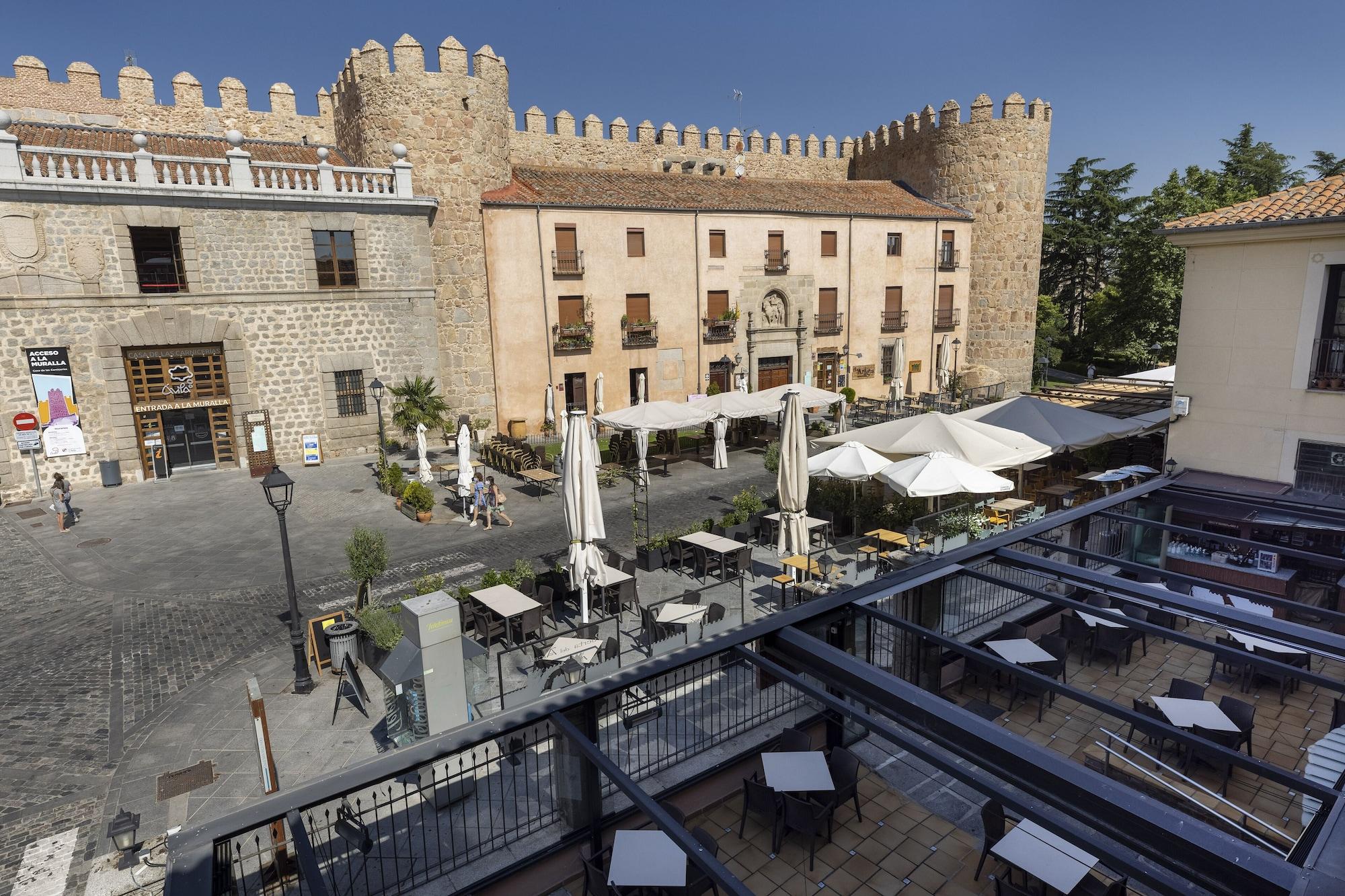 Hostal Restaurante Puerta Del Alcazar Ávila Ngoại thất bức ảnh
